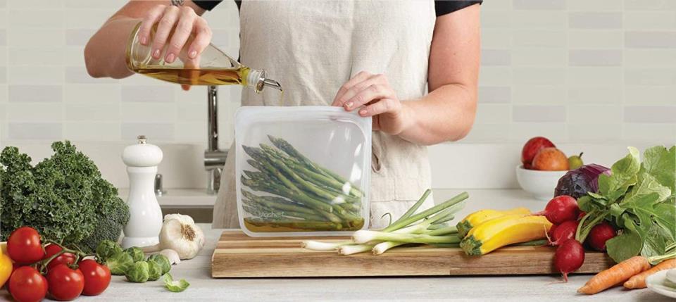 prepara, conserva o guarda alimentos en las bolsas Stasher